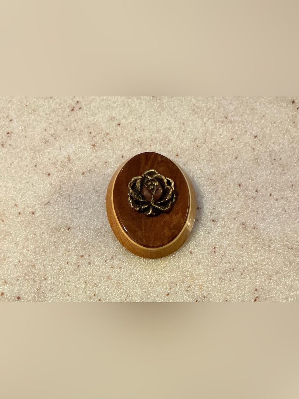 Wooden Rose Accent Brooch in Brown and Gold